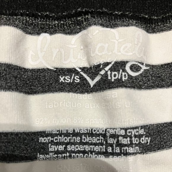 ⭐Host Pick⭐ Free People B&W Stripe Shorts With Lace Detail - Picture 2 of 3